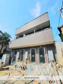 東京都北区赤羽西３ 3階建