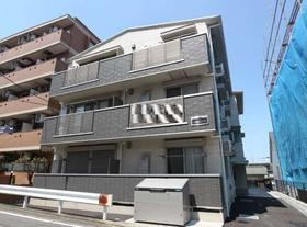 神奈川県相模原市緑区橋本５ 3階建 築2年4ヶ月