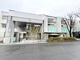 メゾン・ド・コリーヌ市ヶ谷