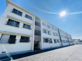 焼山第三マンション 3階建