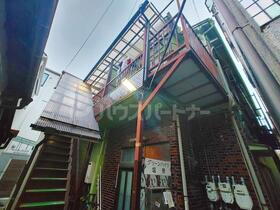 東京都荒川区東日暮里２ 賃貸アパート