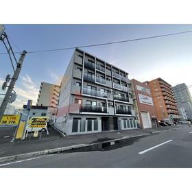 北海道札幌市中央区南四条東５ 5階建 築3年4ヶ月