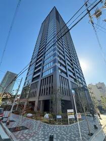 ＴＨＥ　ＣＲＯＳＳ　ＣＩＴＹ　ＴＯＷＥＲ