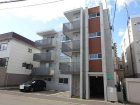 北海道札幌市豊平区平岸五条６ 4階建 築8年10ヶ月