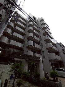 大阪府大阪市中央区上汐２ 8階建 築35年9ヶ月