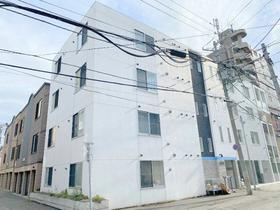 北海道札幌市中央区南五条西１２ 4階建 築13年4ヶ月