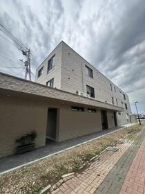 北海道札幌市西区八軒八条東１ 賃貸マンション