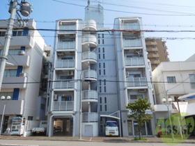 兵庫県神戸市中央区下山手通７ 6階建 築32年7ヶ月