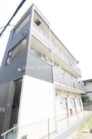 東京都葛飾区四つ木３ 3階建 築8年6ヶ月