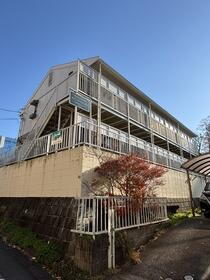 東京都多摩市鶴牧２ 賃貸アパート