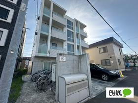 北海道札幌市白石区東札幌二条４ 4階建 築8年10ヶ月