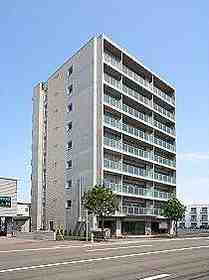 北海道札幌市白石区北郷三条１３ 9階建 築17年2ヶ月