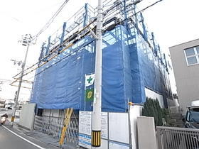 兵庫県神戸市垂水区日向２ 3階建