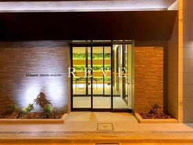 東京都千代田区神田小川町１ 賃貸マンション