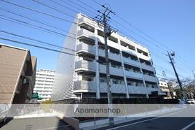 東京都足立区東綾瀬１ 6階建