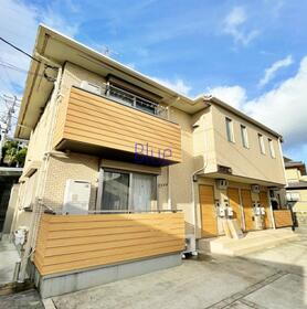 神奈川県横浜市港北区日吉２ 2階建 築9年6ヶ月