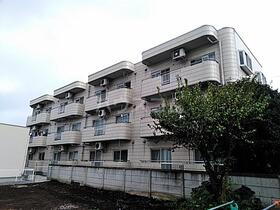 ウインベル村上 3階建