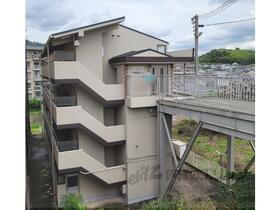 第７レジデンス春田 地上4階地下1階建