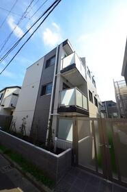 東京都杉並区方南１ 4階建