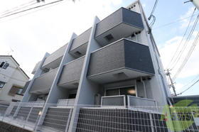 兵庫県神戸市須磨区離宮前町１ 3階建 築4年4ヶ月