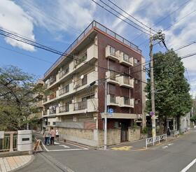 東京都目黒区青葉台１ 4階建 築51年8ヶ月