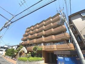 クレッセント山本