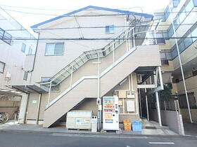 埼玉県蕨市塚越２ 2階建 築13年5ヶ月