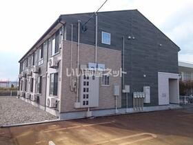 新潟県柏崎市茨目１ 2階建 築9年10ヶ月