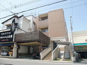 京都府宇治市広野町西裏 賃貸マンション