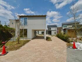 神奈川県川崎市麻生区上麻生４ テラスハウス