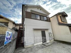 吉田中大路町アパート 2階建