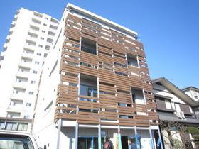 東京都練馬区関町南１ 4階建 築8年5ヶ月