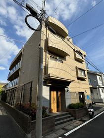 千葉県浦安市猫実５ 3階建 築22年11ヶ月