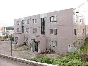 北海道札幌市南区川沿四条４ 3階建 築28年10ヶ月
