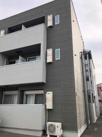 兵庫県明石市西新町１ 3階建 築7年8ヶ月