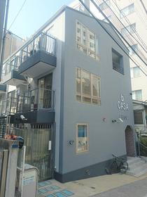 東京都渋谷区恵比寿南３ 3階建 築14年4ヶ月