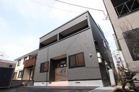 北海道札幌市中央区南十二条西１７ 2階建 築4年4ヶ月