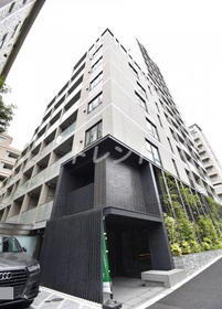 東京都港区六本木５ 15階建 築2年9ヶ月