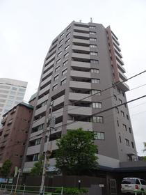 東京都港区西麻布３ 14階建 築25年3ヶ月