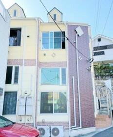 神奈川県横浜市中区打越 賃貸アパート