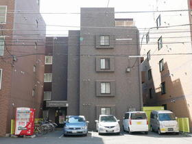 北海道札幌市中央区南六条西８ 4階建 築26年4ヶ月