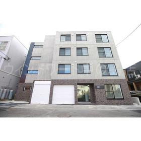 北海道札幌市厚別区厚別中央三条４ 4階建 築3年