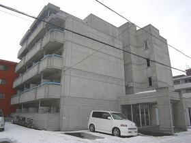 北海道札幌市中央区宮の森二条４ 5階建 築35年9ヶ月