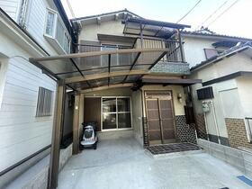 楠根南町貸家 2階建