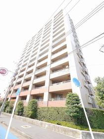 神奈川県川崎市幸区古市場 地上15階地下1階建 築22年6ヶ月