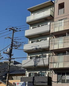 神奈川県横浜市中区上野町２ 6階建 築6年4ヶ月