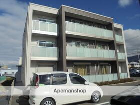 ＭＡＩＳＯＮ　ｄｅ　ＭＯＮＴＡ 3階建