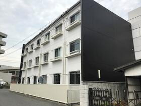ロイヤルマンション 3階建