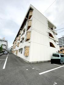 高知県高知市高須２ 4階建 築46年6ヶ月