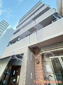 大阪府大阪市北区西天満３ 6階建